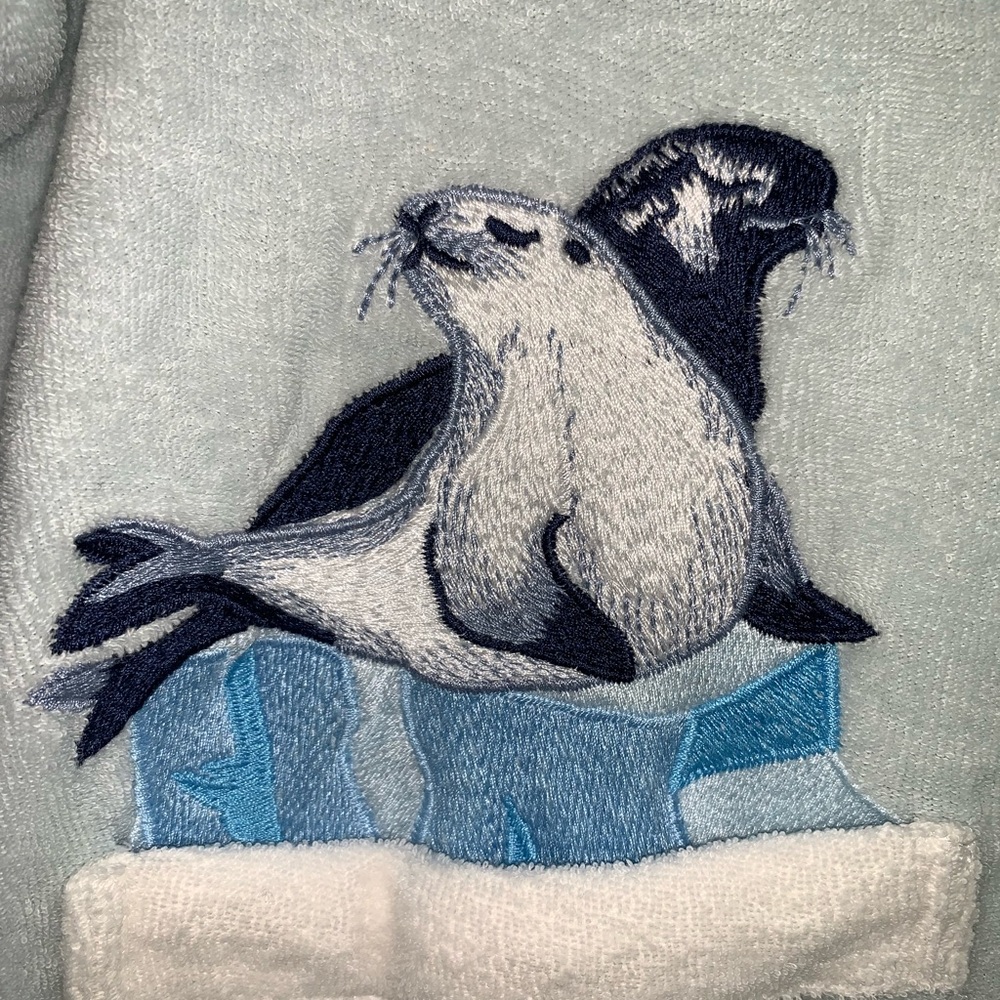 Tombolo Ménage-à-Gnaw’ Cabana Terry Cloth Shirt Blue Embroidered shark Men’s XS - Picture 4 of 7